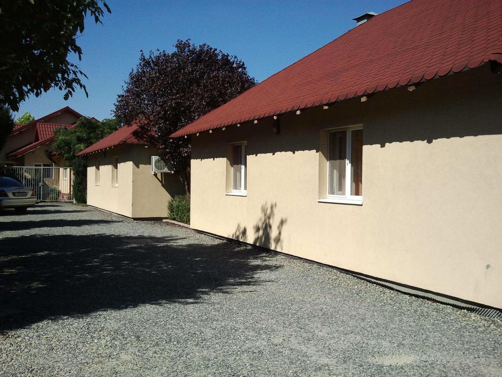 Jr Motel Otopeni Extérieur photo